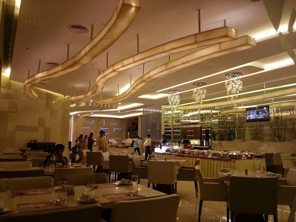Hotel Babylon International Rāipur Zewnętrze zdjęcie