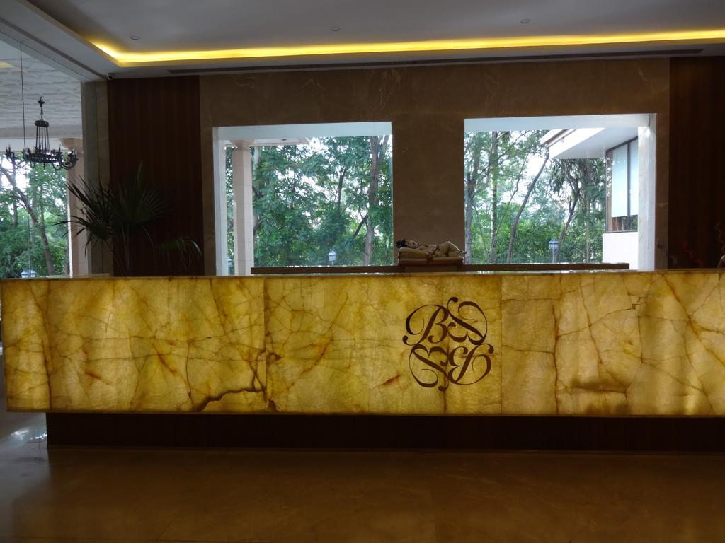 Hotel Babylon International Rāipur Zewnętrze zdjęcie