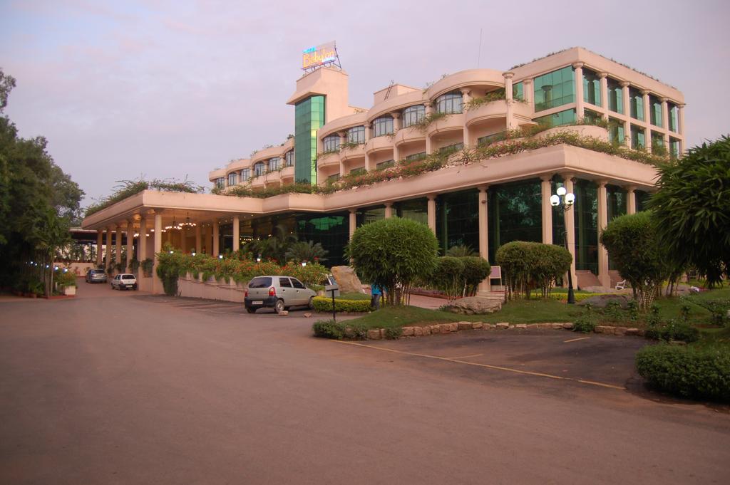 Hotel Babylon International Rāipur Zewnętrze zdjęcie