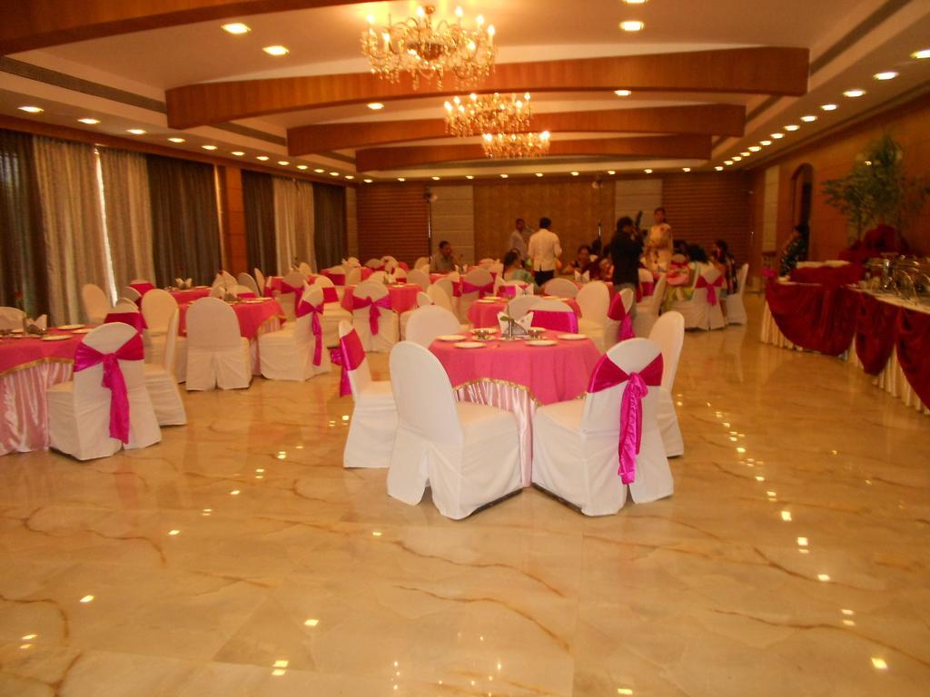 Hotel Babylon International Rāipur Pokój zdjęcie