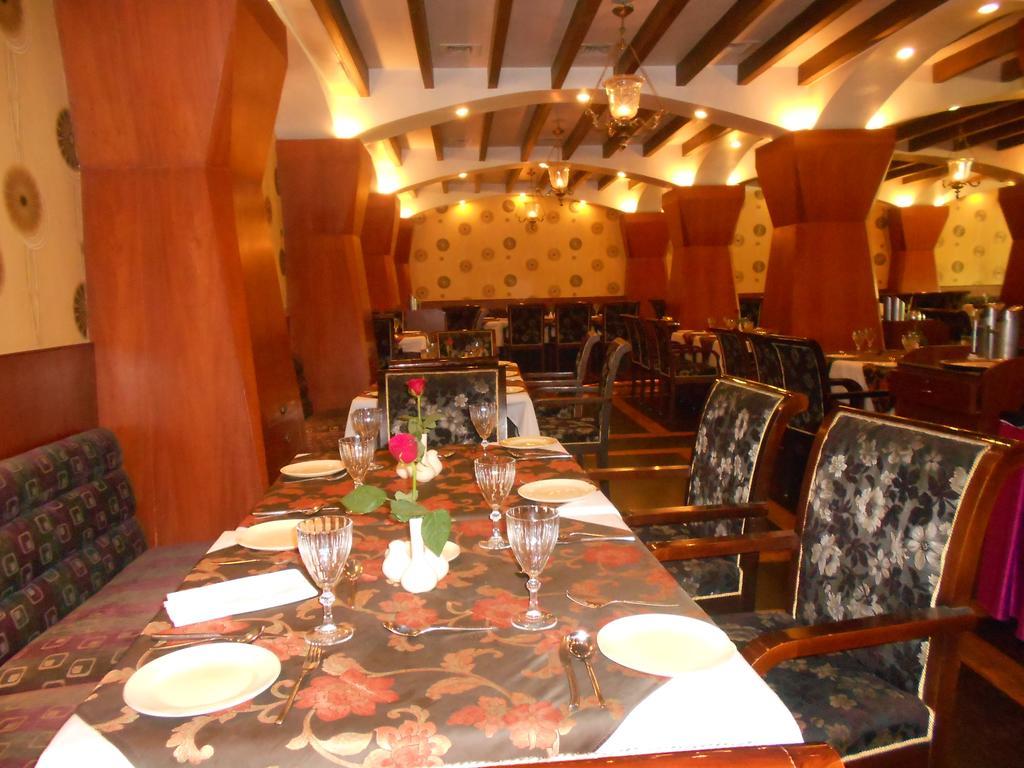 Hotel Babylon International Rāipur Zewnętrze zdjęcie