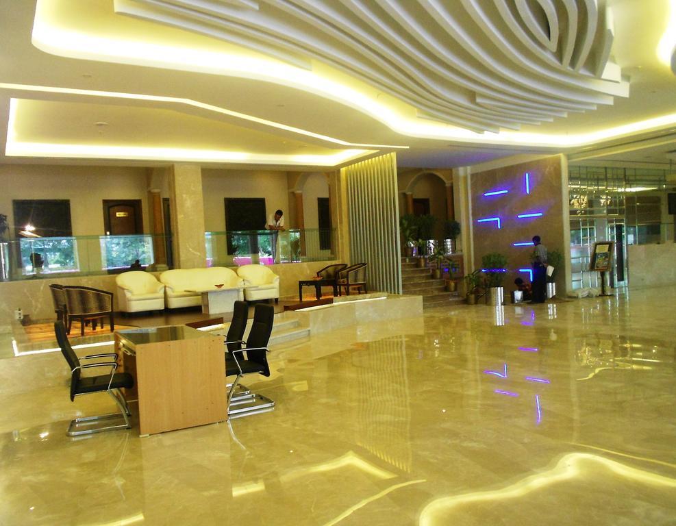 Hotel Babylon International Rāipur Zewnętrze zdjęcie