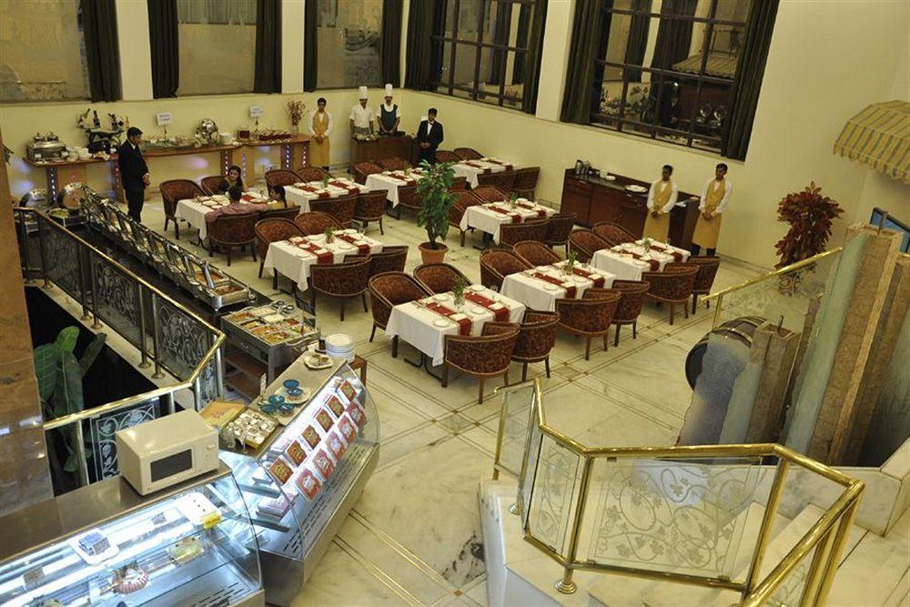 Hotel Babylon International Rāipur Zewnętrze zdjęcie