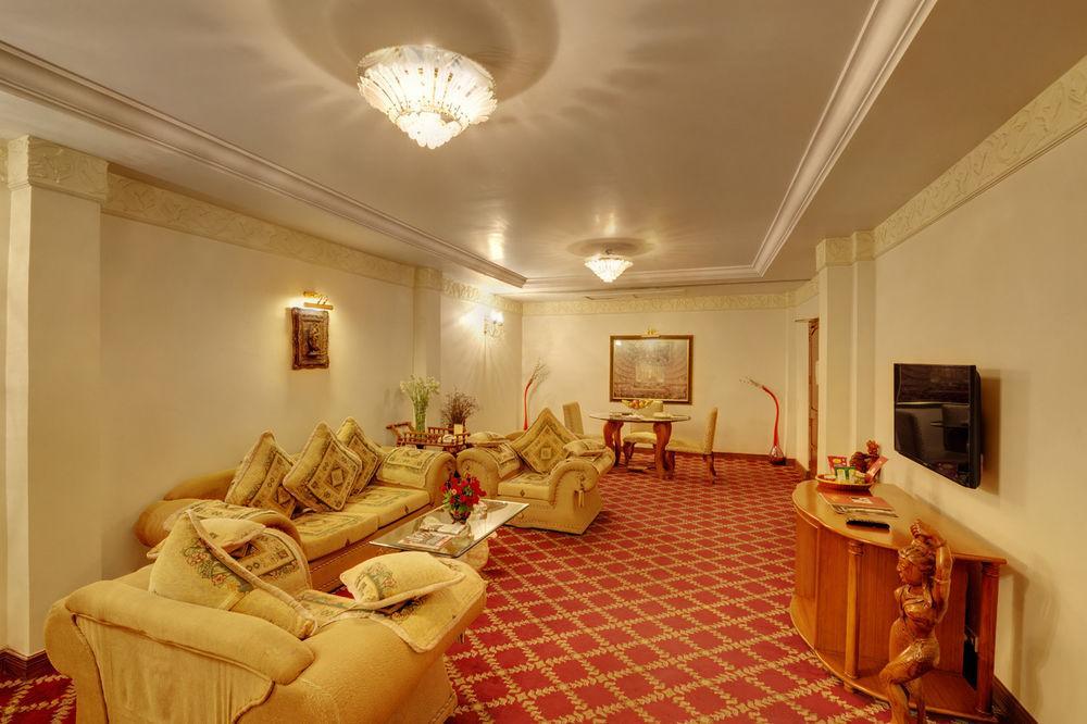 Hotel Babylon International Rāipur Zewnętrze zdjęcie